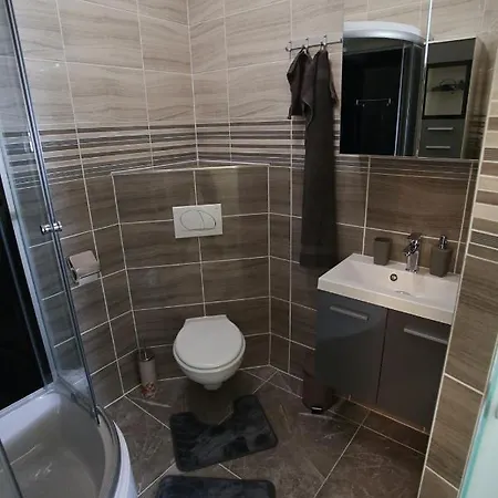 Centrum Lux 2 Apartmanok Kaposvár Exteriér fotografie