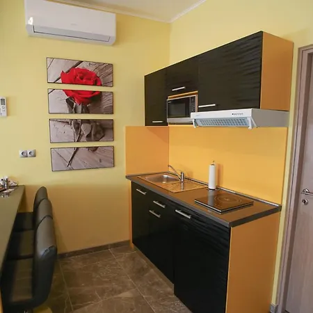 Centrum Lux 2 Apartmanok Kaposvár Exteriér fotografie