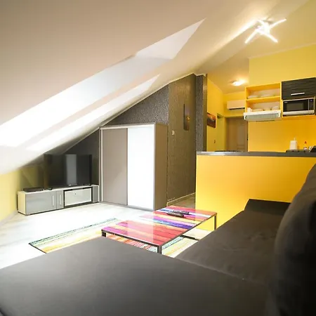 Centrum Lux 2 Apartmanok Kaposvár Exteriér fotografie