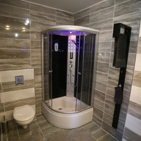 Centrum Lux 2 Apartmanok Kaposvár Exteriér fotografie