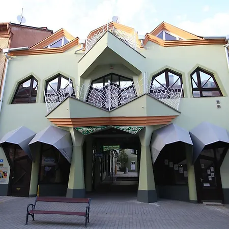 Centrum Lux 2 Apartmanok Kaposvár Exteriér fotografie