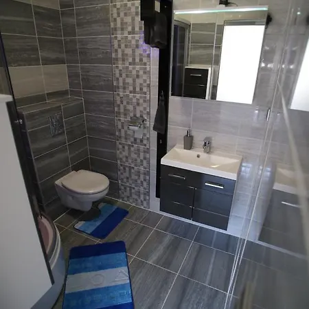 Centrum Lux 2 Apartmanok Kaposvár Exteriér fotografie