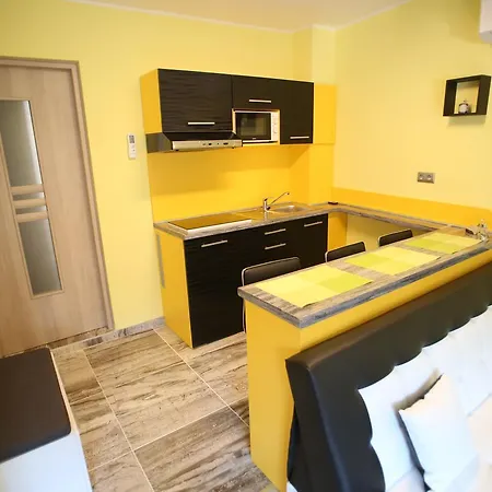 Centrum Lux 2 Apartmanok Kaposvár Exteriér fotografie