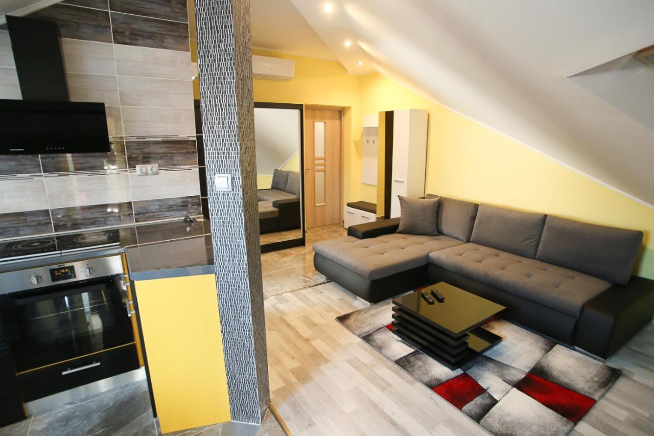 Centrum Lux 2 *