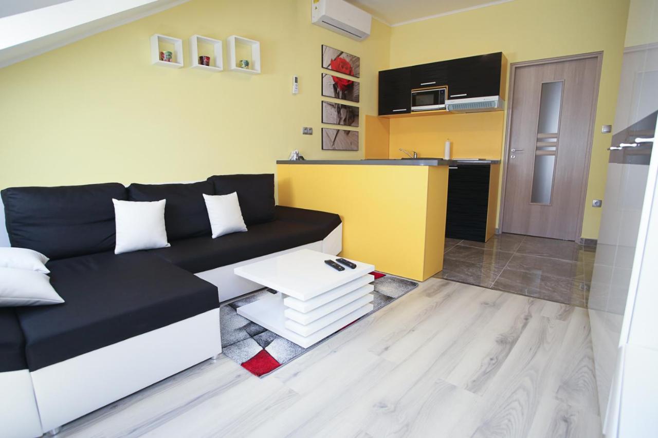 Centrum Lux 2 Apartment *