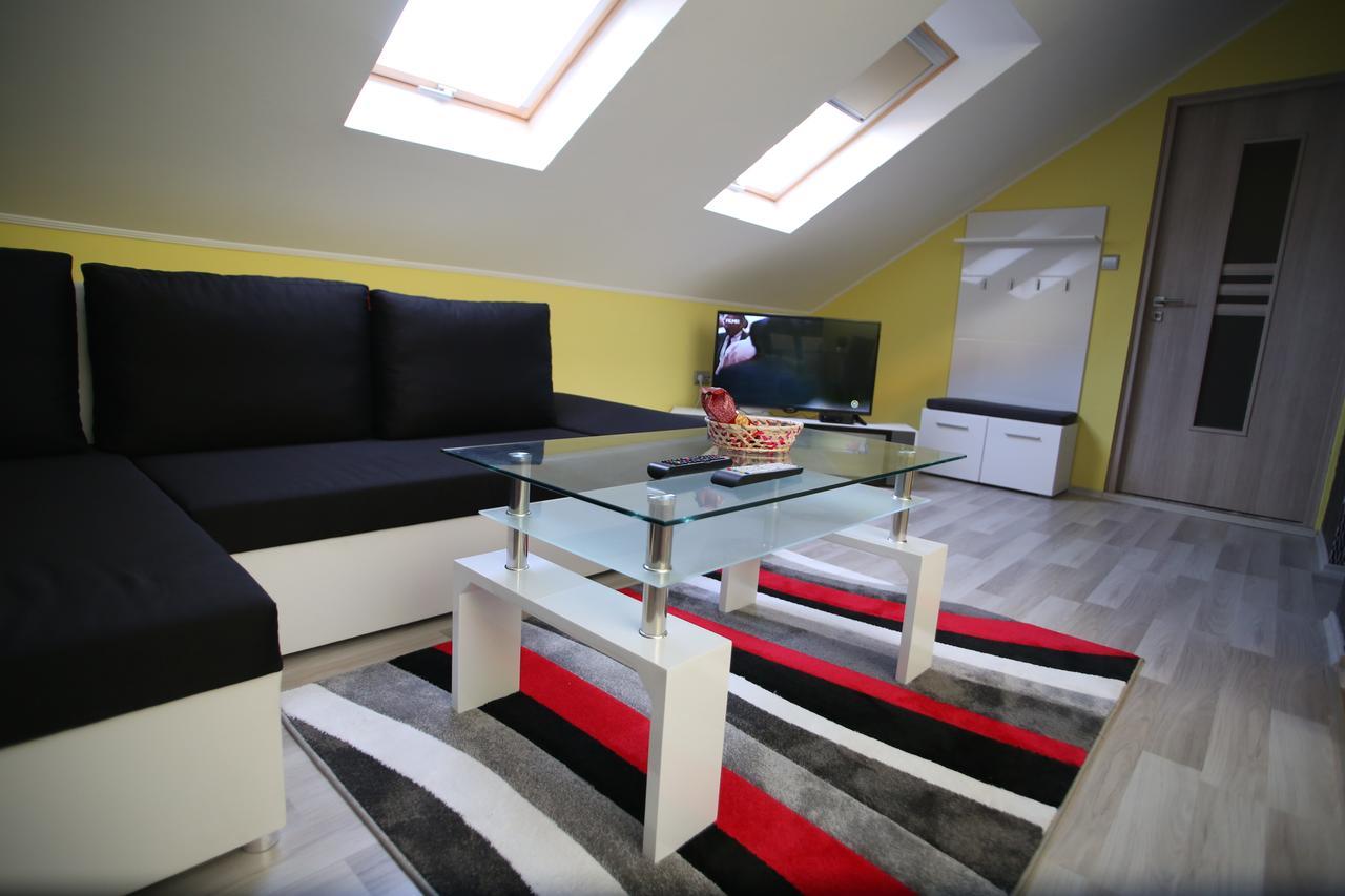 Apartment Centrum Lux 2 *